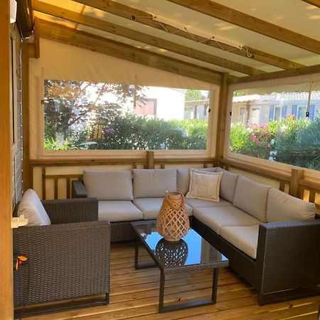 Mobil Home De Charme Fréjus Esterno foto